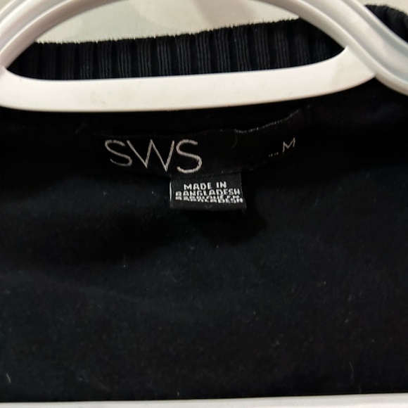 Shoulder Cover Jacket - Picture 3 of 3